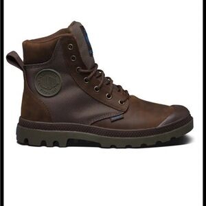 Men’s Palladium Leatherboots. 9.5